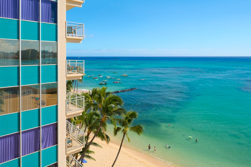 6 Of The Best Surf Hotels In Waikiki | Best Surf Destinations